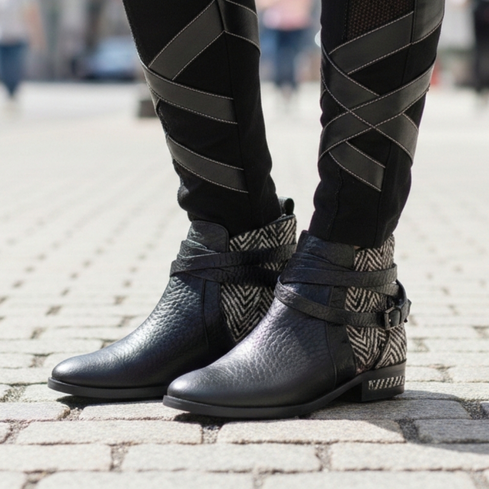 Freda🖤Salvador LUX Dream Leather Calf Hair Chelsea Ankle Boots Size 8